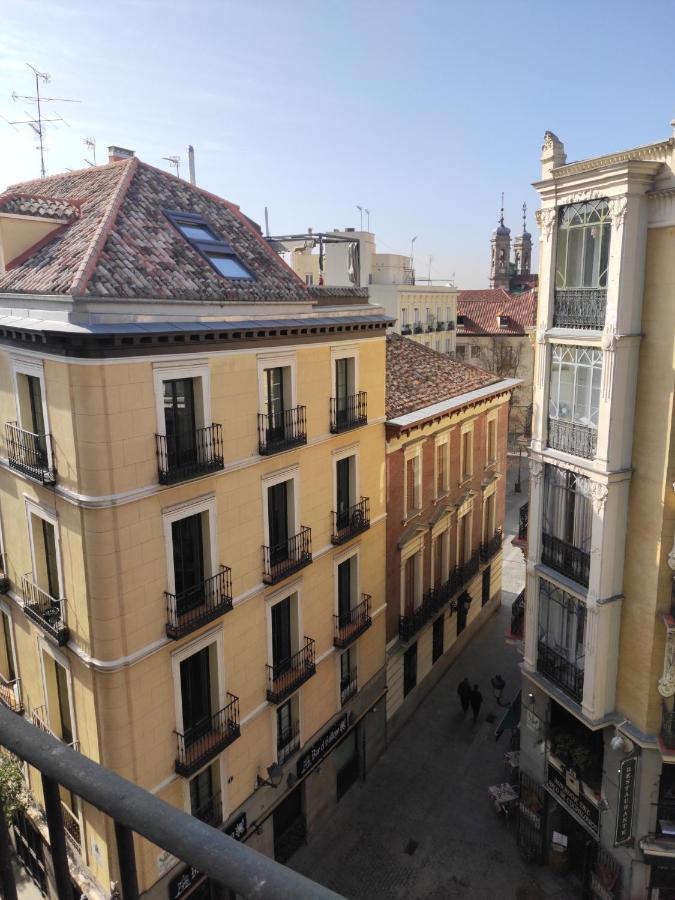 Nuevo Elegante Piso Vintage En Plena Plaza Mayor Madrid Exterior photo